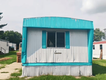 Thumbnail of mobile home