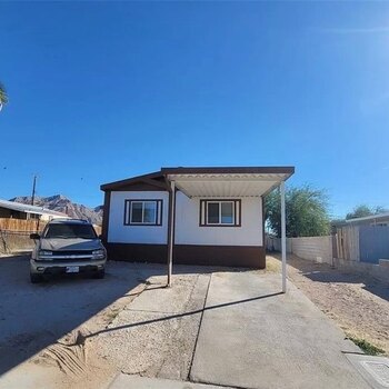 Thumbnail of mobile home