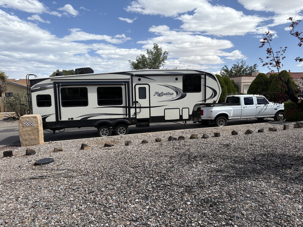 Photo of Rv