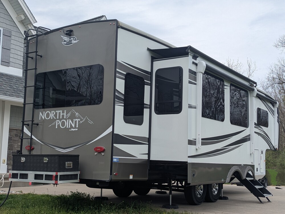 Photo of Rv