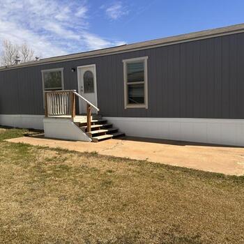 Thumbnail of mobile home