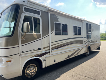 Thumbnail of RV
