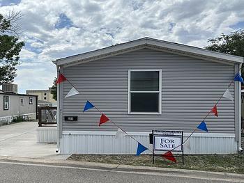 Thumbnail of mobile home
