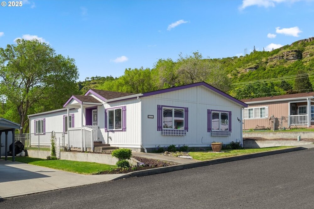 Photo of Mobile Home
