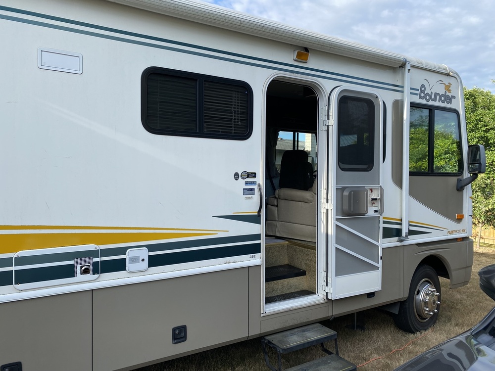 Photo of Rv