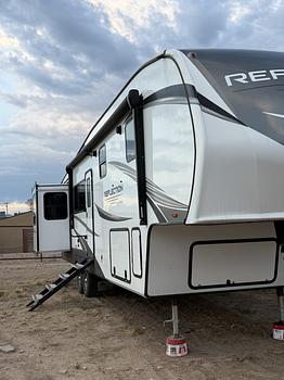Thumbnail of RV
