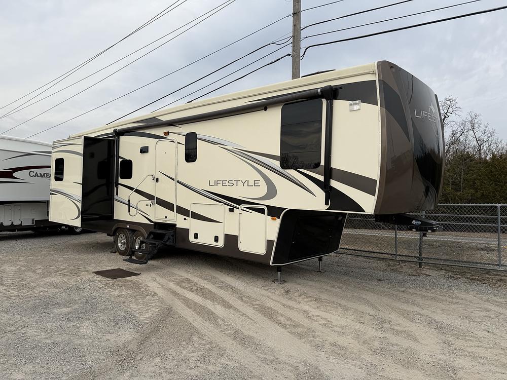 Photo of Rv