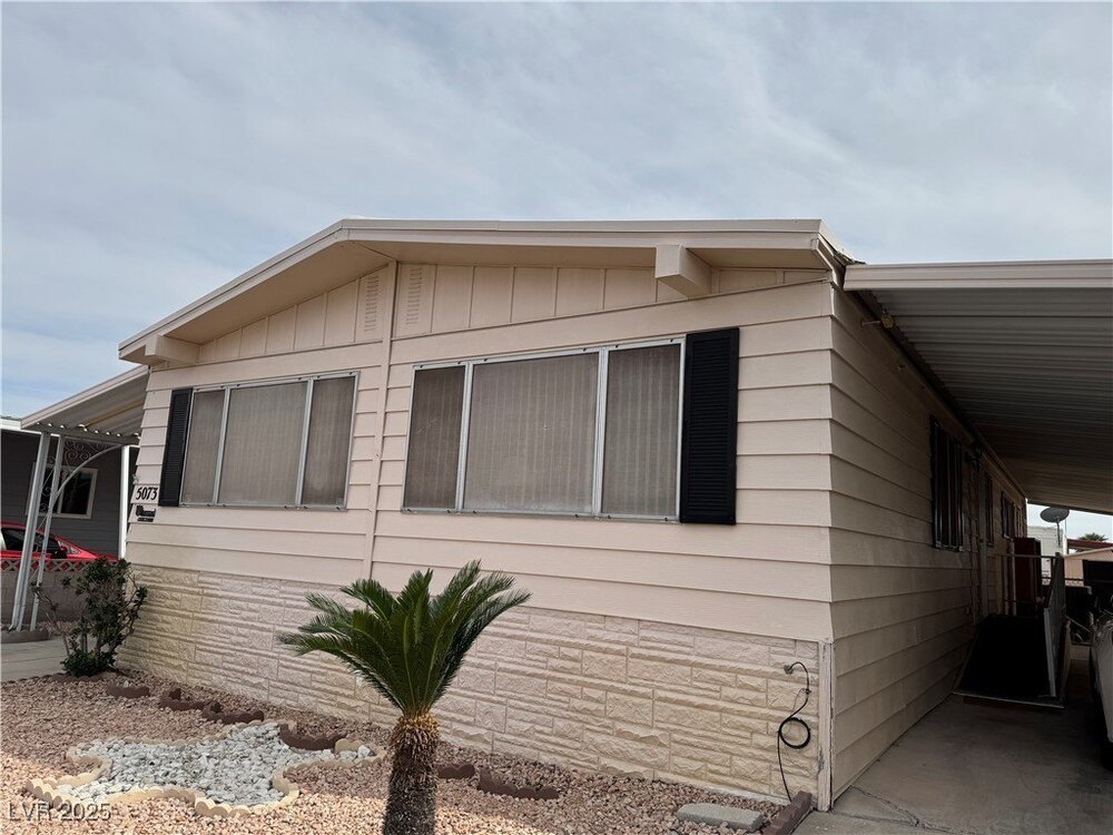 Photo of Mobile Home