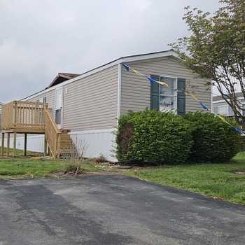 Thumbnail of mobile home