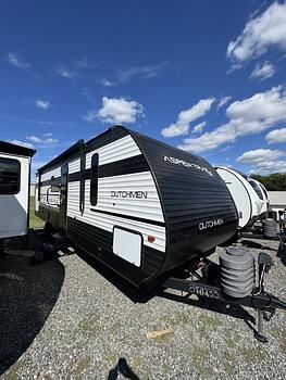 Thumbnail of RV