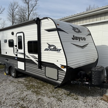 Thumbnail of RV