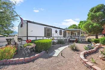 Thumbnail of mobile home