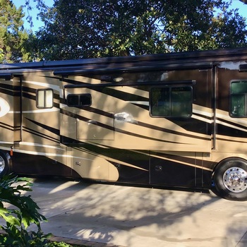 Thumbnail of RV