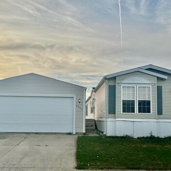 Thumbnail of mobile home