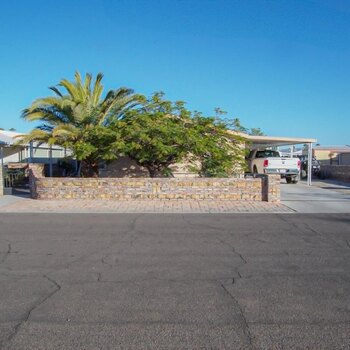 Thumbnail of mobile home
