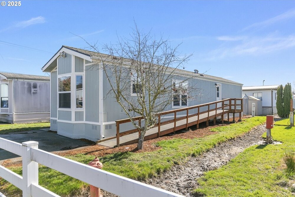 Photo of Mobile Home