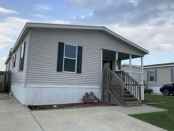 Thumbnail of mobile home