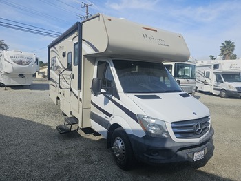 Thumbnail of RV