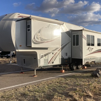 Thumbnail of RV