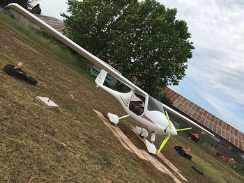 Thumbnail of aircraft