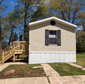 Thumbnail of mobile home