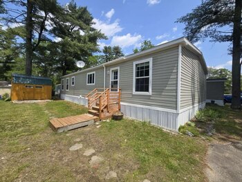 Thumbnail of mobile home