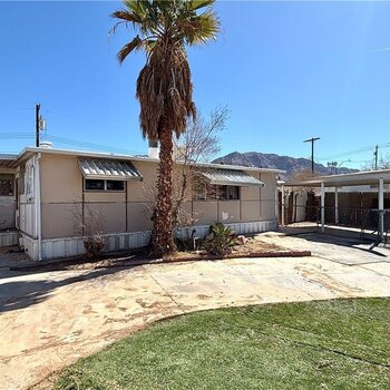Thumbnail of mobile home