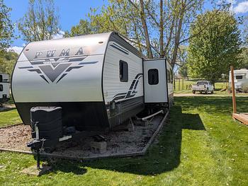 Thumbnail of RV
