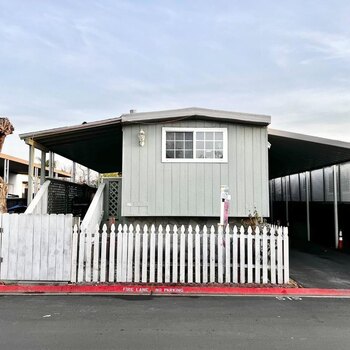 Thumbnail of mobile home