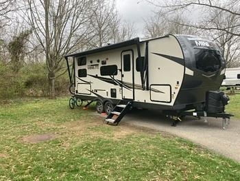 Thumbnail of RV