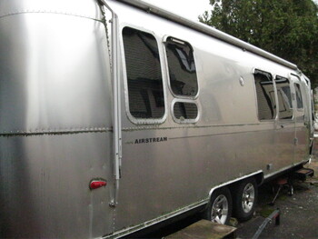 Thumbnail of RV