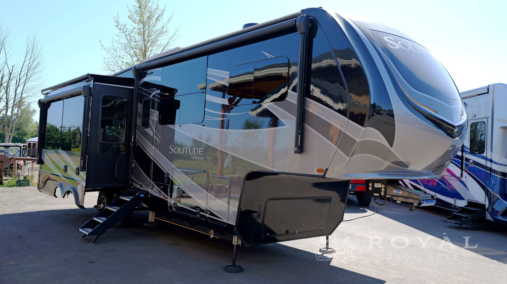 Photo of Rv