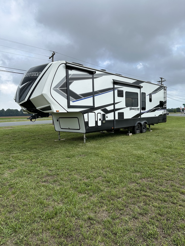 Photo of Rv