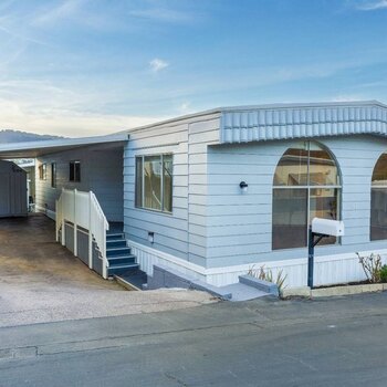 Thumbnail of mobile home