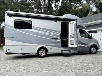 Thumbnail of RV