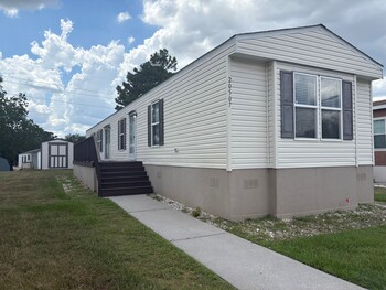 Thumbnail of mobile home