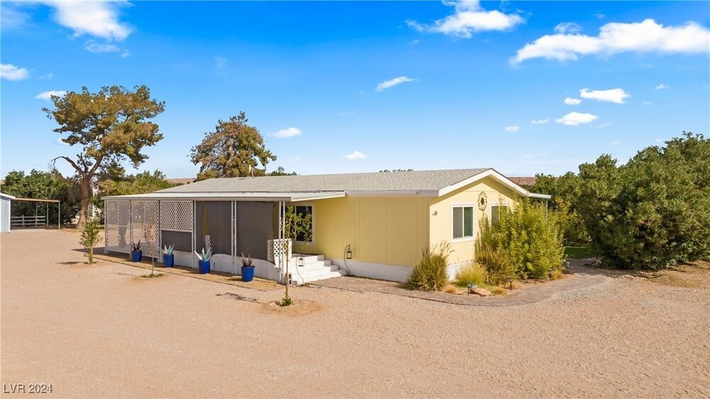Photo of Mobile Home