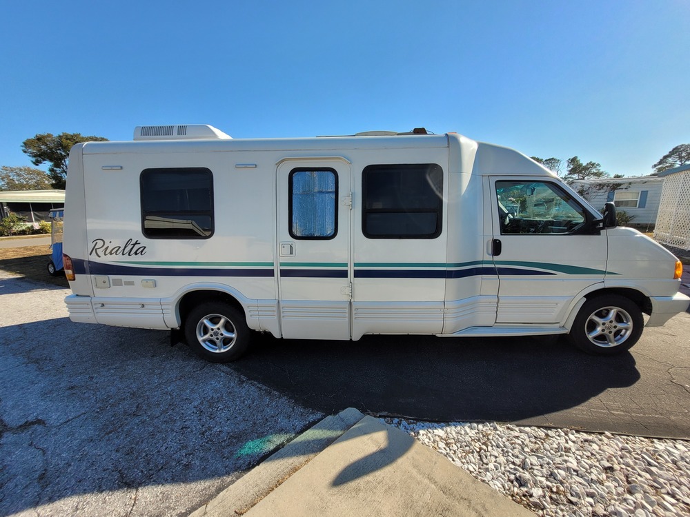 Photo of Rv