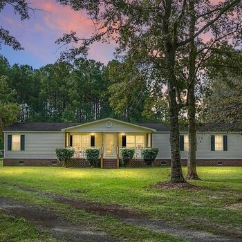Thumbnail of mobile home