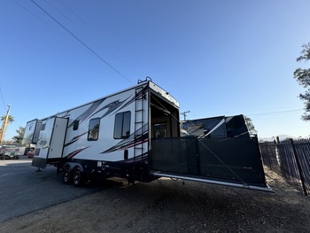 Thumbnail of RV