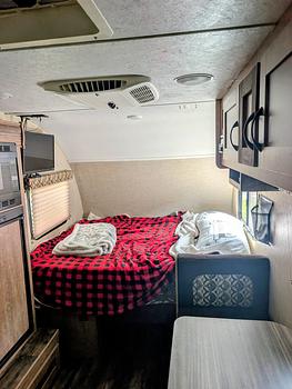 Thumbnail of RV