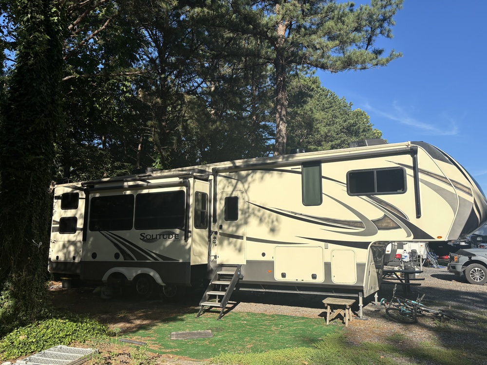 Photo of Rv