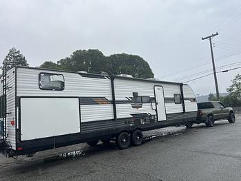 Thumbnail of RV