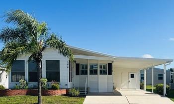Thumbnail of mobile home