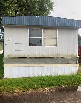 Photo of Free 2-bedroom, 2-bathroom home | Rantoul 37