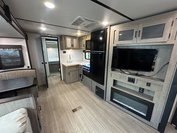 Thumbnail of RV