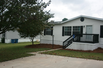 Thumbnail of mobile home