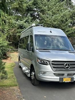 Thumbnail of RV