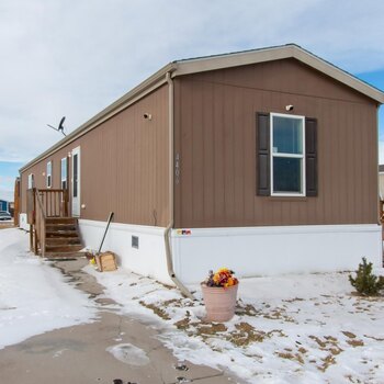 Thumbnail of mobile home