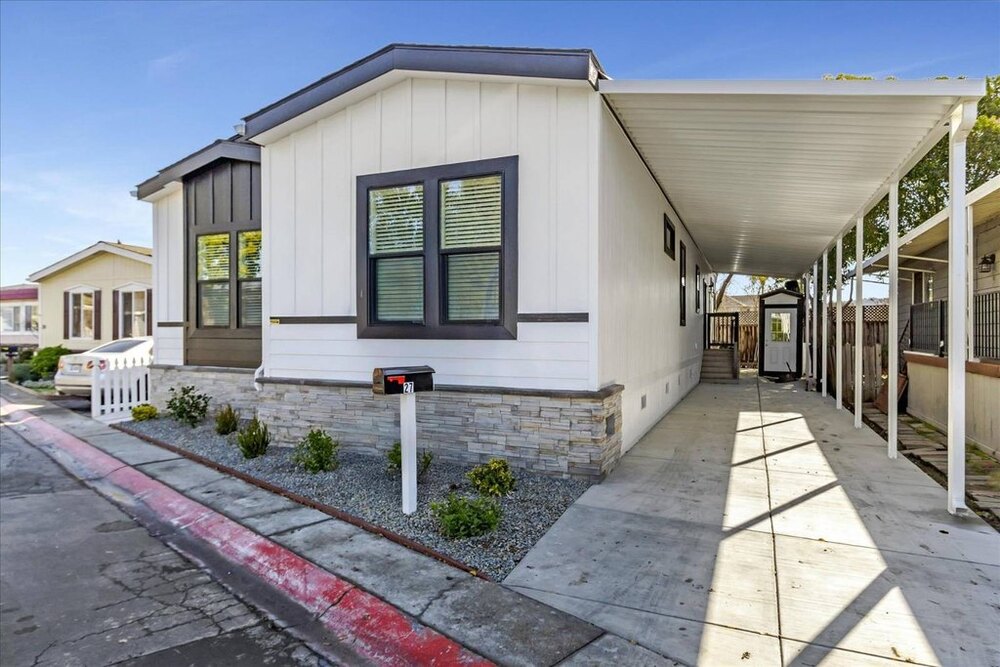 Photo of Mobile Home